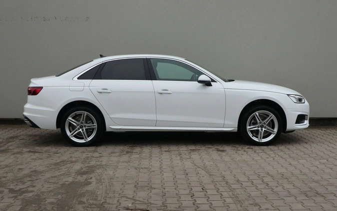 Audi A4 cena 166838 przebieg: 8, rok produkcji 2024 z Lublin małe 352